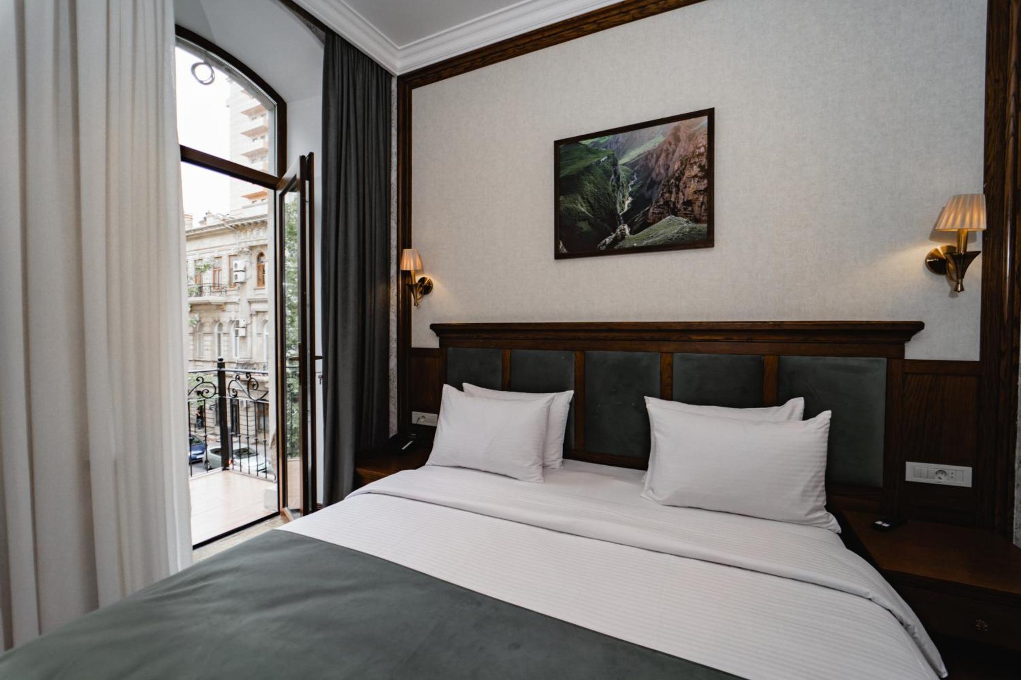 Midway Baku Hotel Zewnętrze zdjęcie