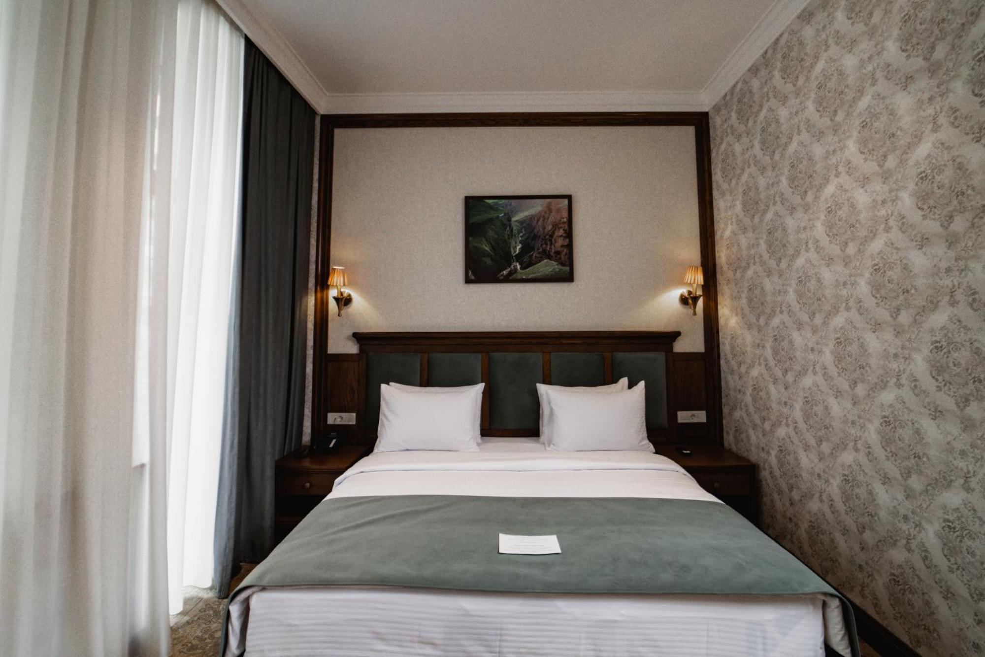 Midway Baku Hotel Zewnętrze zdjęcie