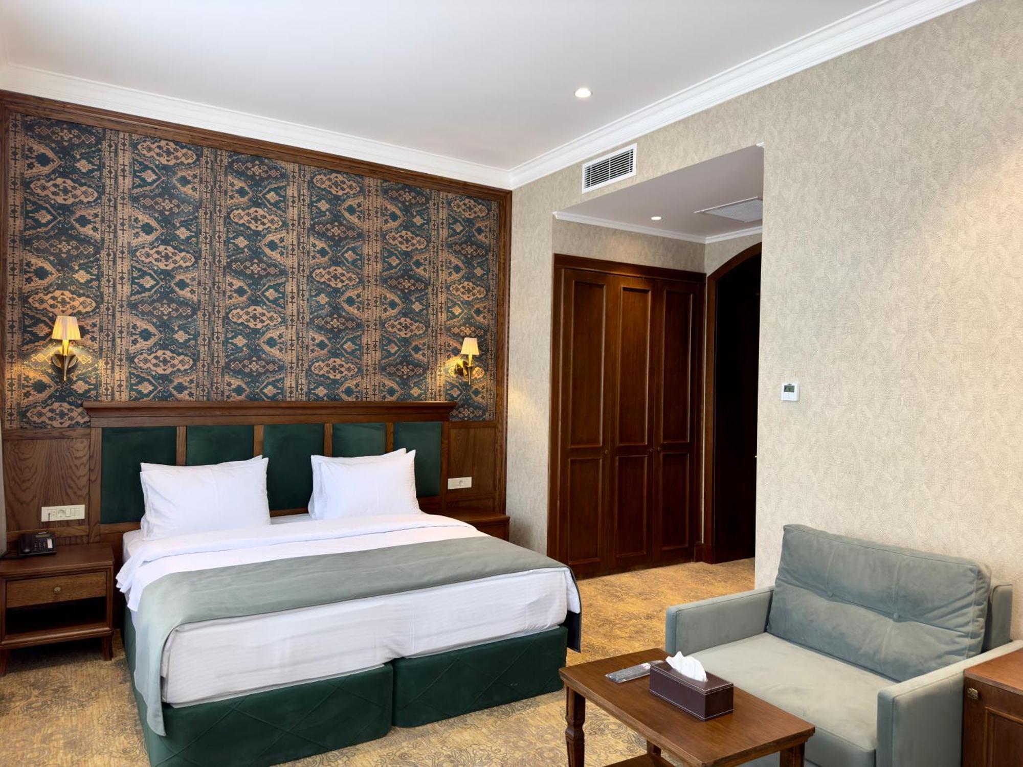 Midway Baku Hotel Zewnętrze zdjęcie