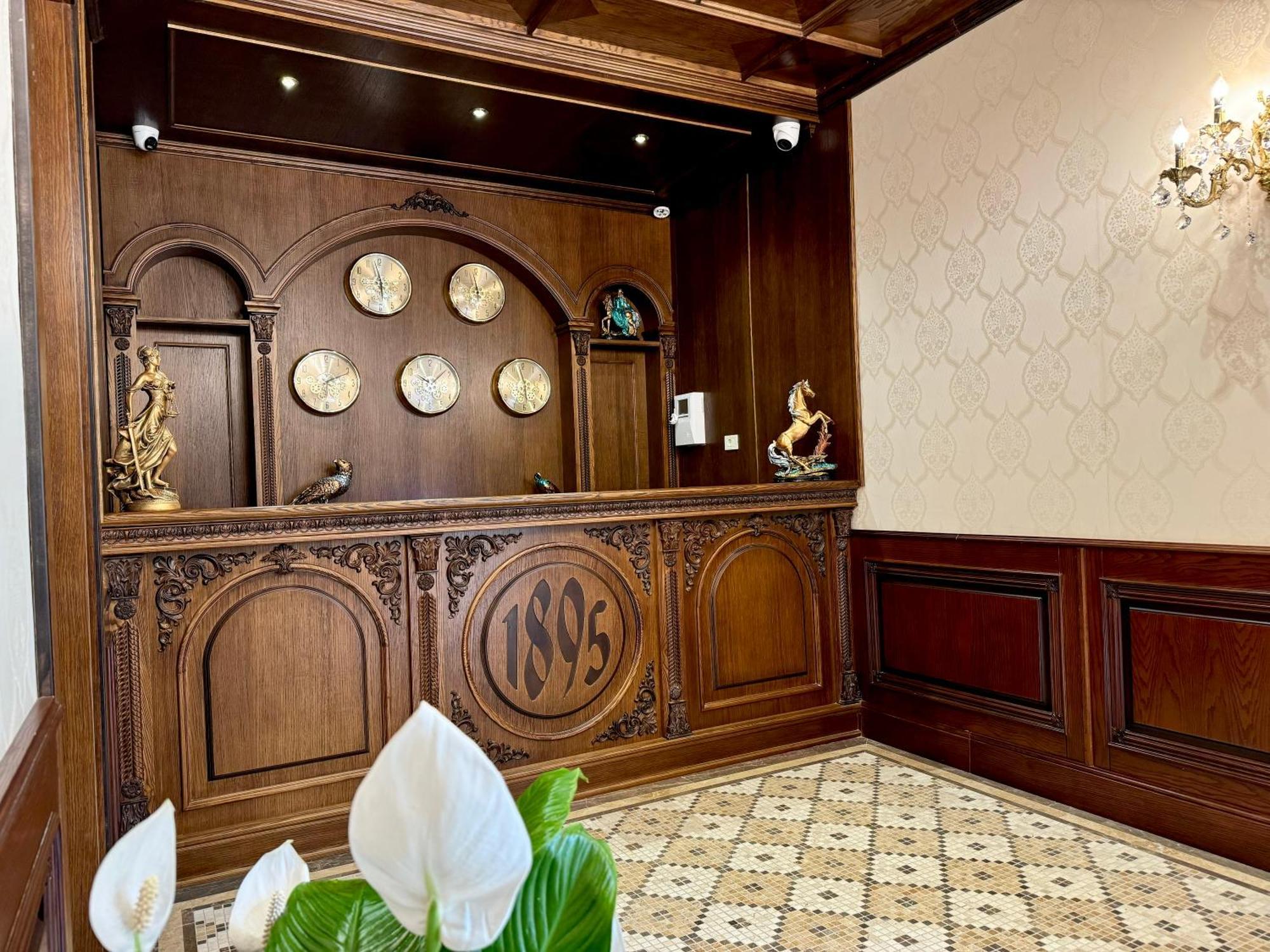 Midway Baku Hotel Zewnętrze zdjęcie