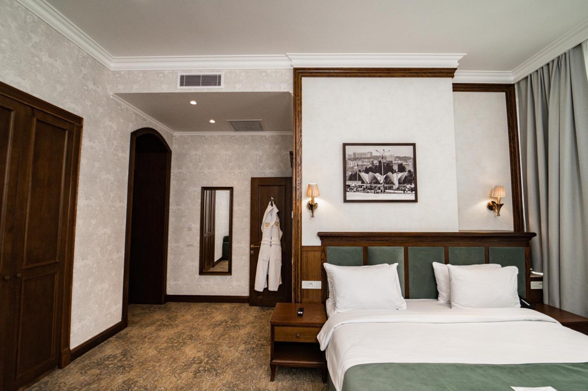 Midway Baku Hotel Zewnętrze zdjęcie